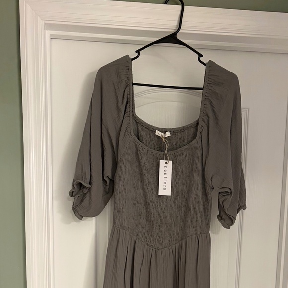 Neuflora Dress NWT - Picture 4 of 8